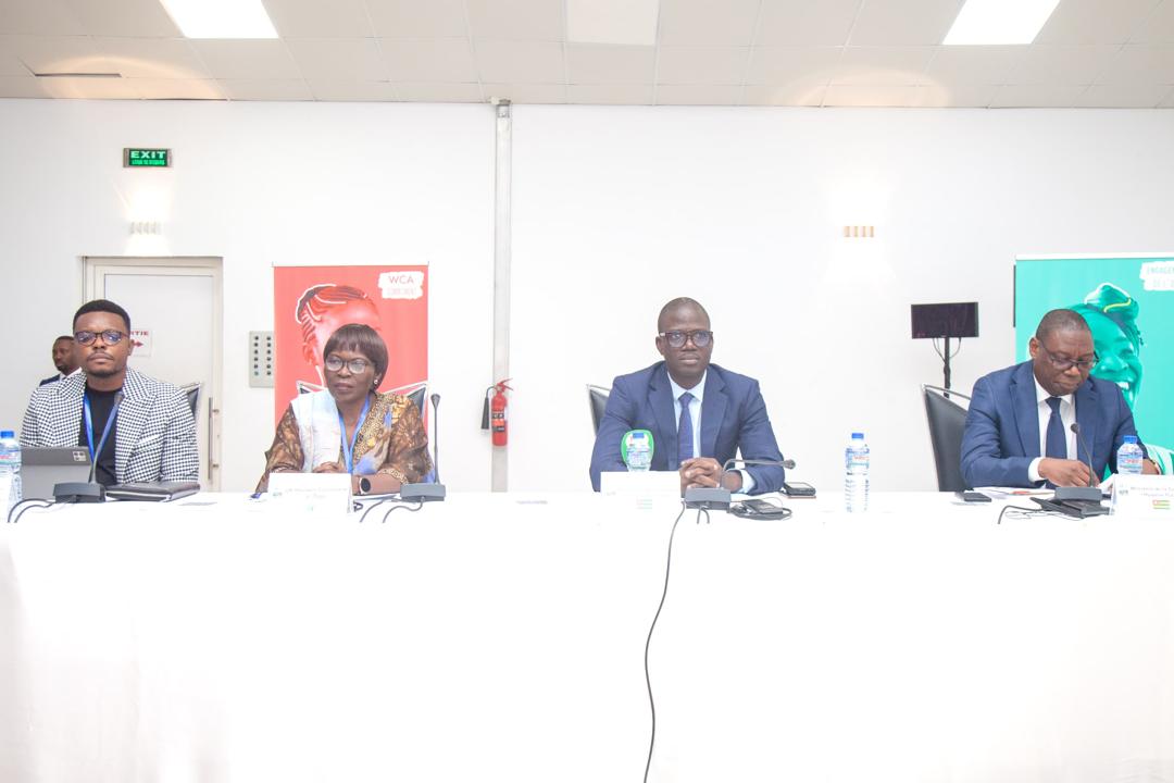 Validation du cadre de redevabilité de l’Engagement de l’AOC et AA-HA! 2.0 : Un pas décisif pour la santé et l’éducation des jeunes en Afrique de l’Ouest et du Centre.