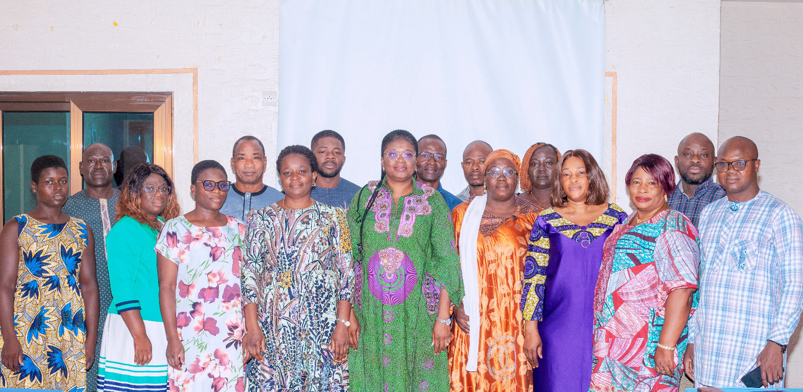 Le Ministère de l’Éducation nationale, à travers le Centre National d’Évaluation des Apprentissages (CNEA), a organisé à Lomé ces 22 et 23 décembre 2025, un atelier de finalisation et de validation des échelles de compétences du préscolaire. Cet atelier qui fait suite aux travaux techniques engagés il y a quelques jours à Tsévié, s’inscrit dans la volonté du gouvernement togolais de renforcer la qualité du système éducatif et de doter le pays d’outils d’évaluation adaptés aux réalités nationales.