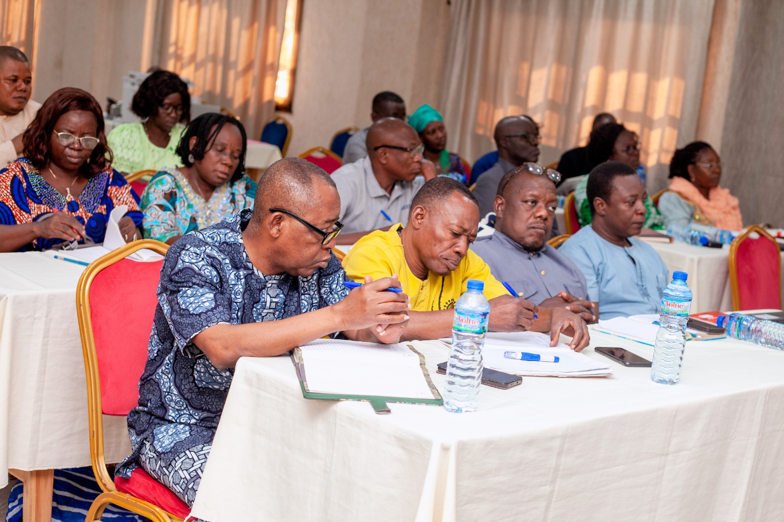 Après une première session tenue à Kpalimé, le Centre national d’évaluation des apprentissages (CNEA), sous l’égide du Ministère de l’Éducation Nationale, poursuit le déploiement de la formation consacrée à l’outil Teach Primary. La deuxième session s’est tenue à Tsévié dans la région Maritime, du 05 au 09 août 2026, au profit des inspecteurs et conseillers pédagogiques. Elle vise à familiariser ces acteurs avec un dispositif d’observation des pratiques de classe destiné à soutenir l’accompagnement pédagogique des enseignants.