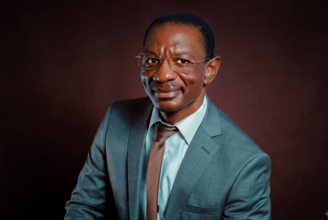 Le monde a célébré ce 21 septembre, la Journée internationale de la paix. le Togo s’associe pleinement à cette commémoration, fidèle à sa vocation de terre de paix, de dialogue et d’hospitalité. À cette occasion, le ministre de l’Éducation nationale a rappelé à l’endroit de toutes les parties prenantes de l’écosystème éducatif togolais, le rôle central de l’école dans la construction et la consolidation d’une paix durable.